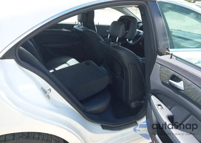 WDDLJ6HB9FA154511: 42155412