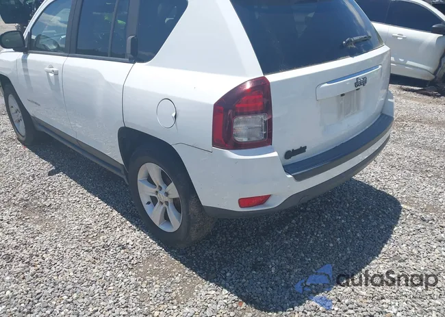 1C4NJCBA6GD560179: 42156503