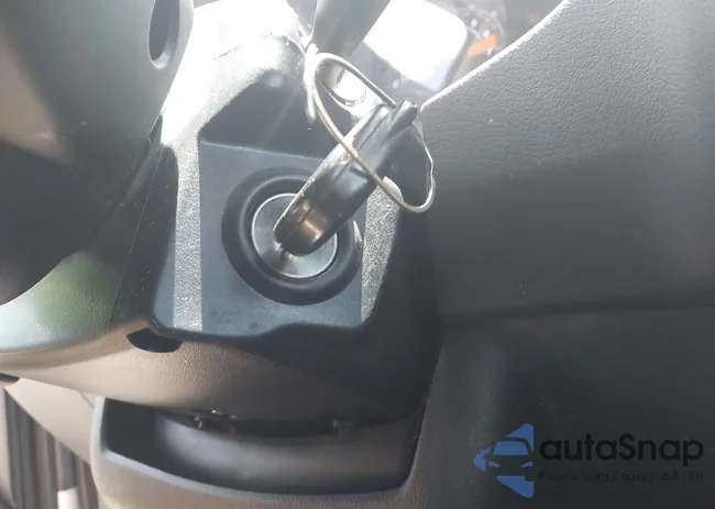 1C4NJCBA6GD560179: 42156503