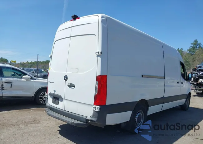 W1W40CHY4MT056383: 42156875