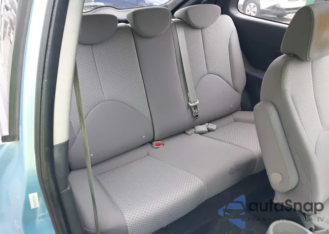 KMHCM3AC2AU180440: 42156900