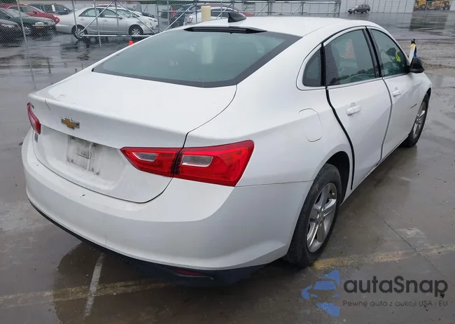 1G1ZB5ST1LF148870: 42156941