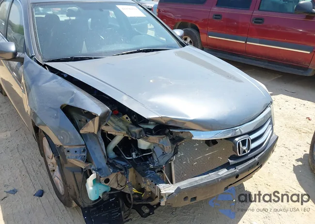 1HGCP2F49CA042567: 42156999