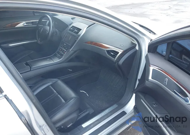 3LN6L2G99ER808853: 42157083