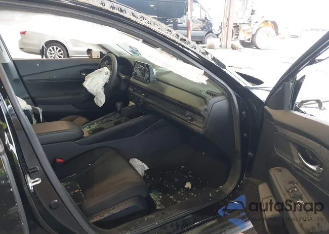 1HGCY1F38RA070593: 42156134