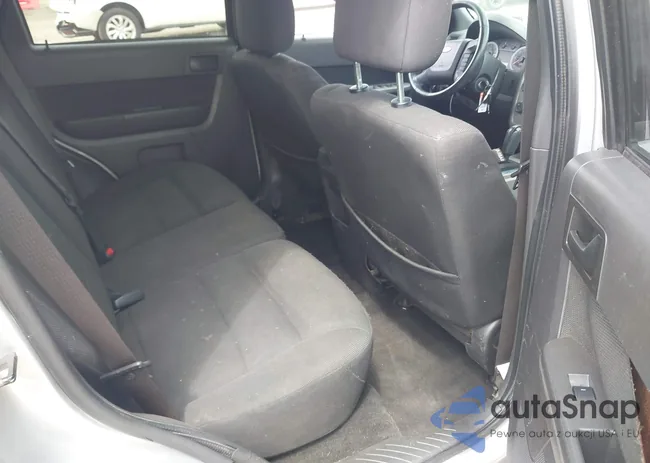 1FMCU93GX9KB86707: 42156153