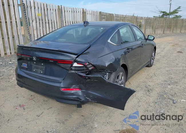 1HGCY1F32RA026881: 42156154