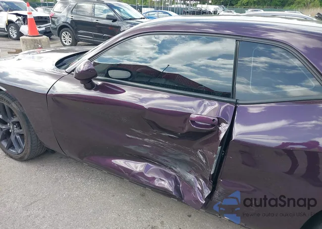 2C3CDZAG1MH514057: 42156186