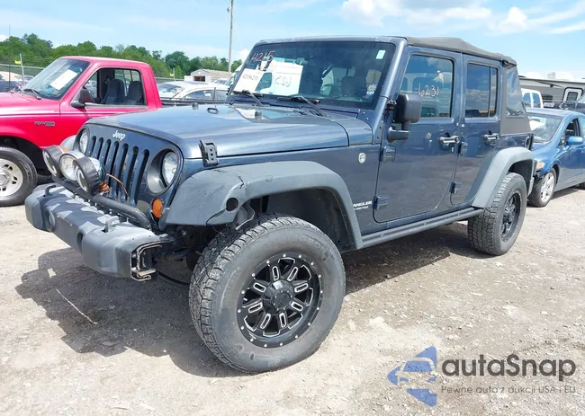 1J4GA391X8L509137: 42156231