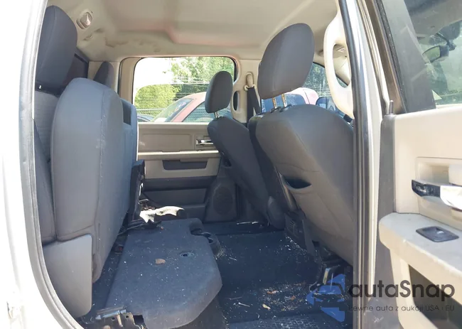 3D7TT2CT8BG636319: 42156430