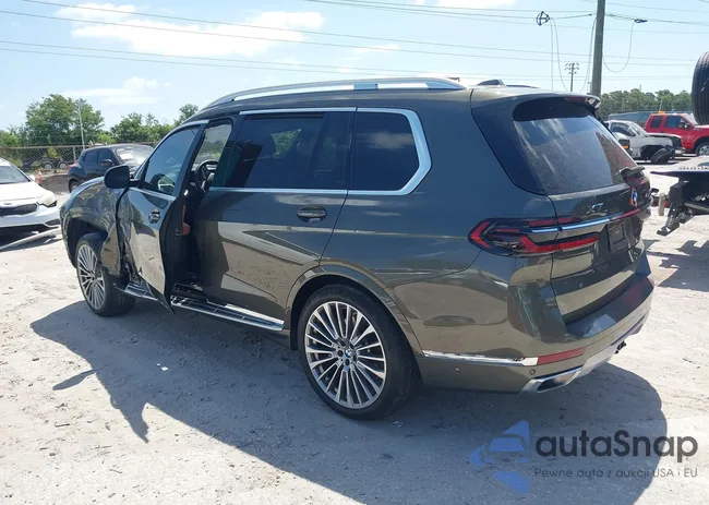 5UX23EM03P9R84076: 42157635