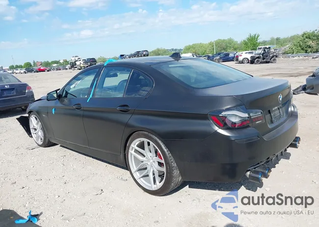 WBAFR9C58BC617575: 42157996