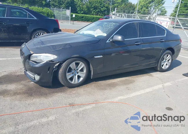 WBAFR1C52BC748387: 42157151