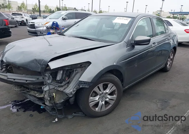 1HGCP2F46AA035086: 42157181