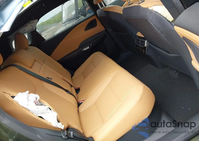 2T2BAMCA0PC037272: 42157256