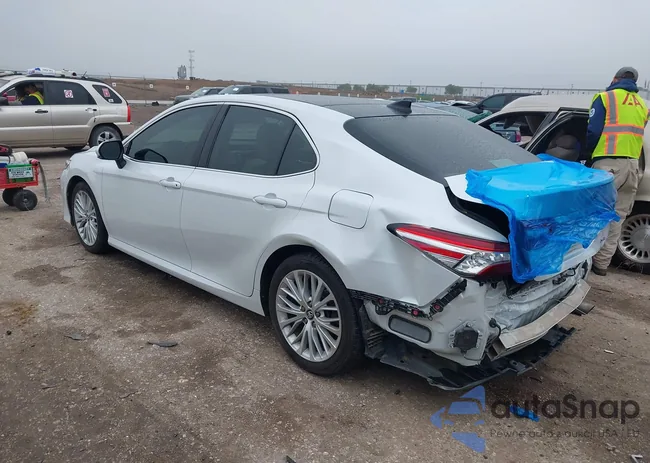 4T1B11HK0KU841129: 42157309