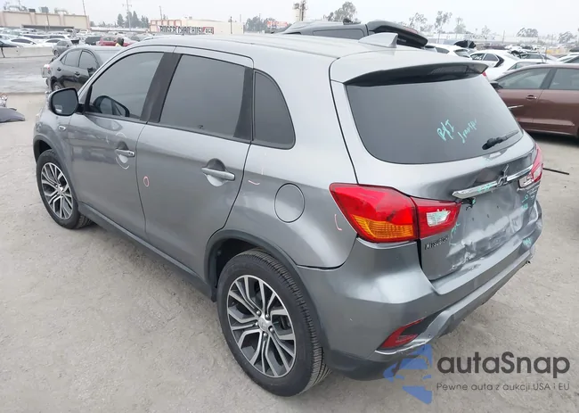 JA4AP3AW8JU013880: 42158649