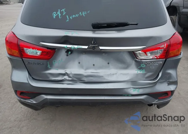 JA4AP3AW8JU013880: 42158649