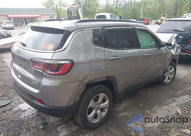 3C4NJDBB7LT240789: 42158752