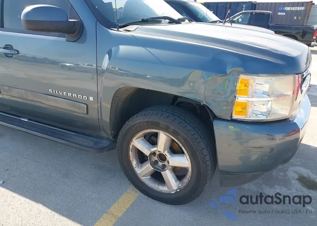 2GCEC19J081233844: 42158843