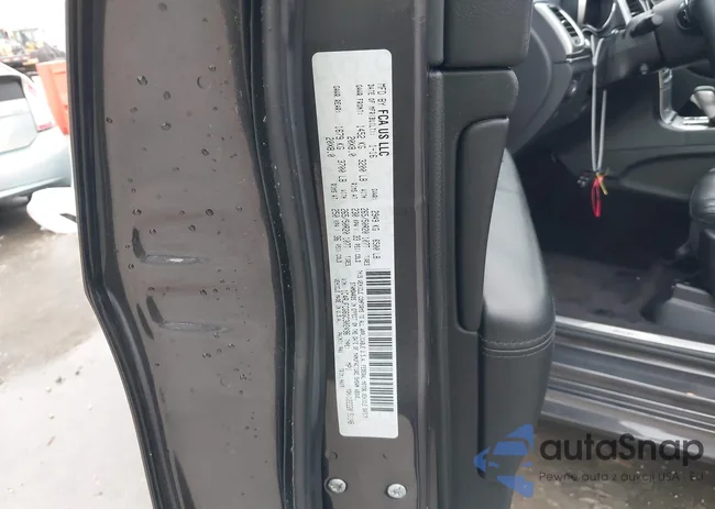 1C4RJFCG6GC302496: 42158888