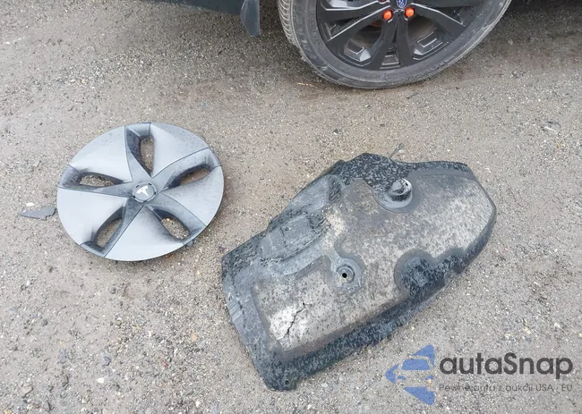 5YJ3E1EB3JF064096: 42158146