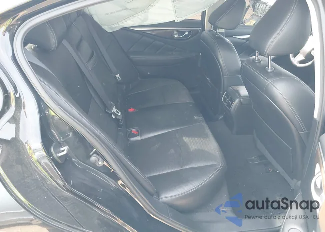 JN1BV7AR0FM421009: 42158319