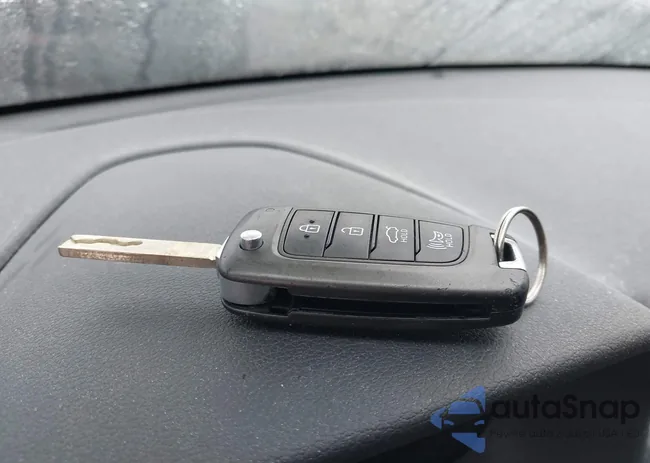 3KPC24A63ME152837: 42158383