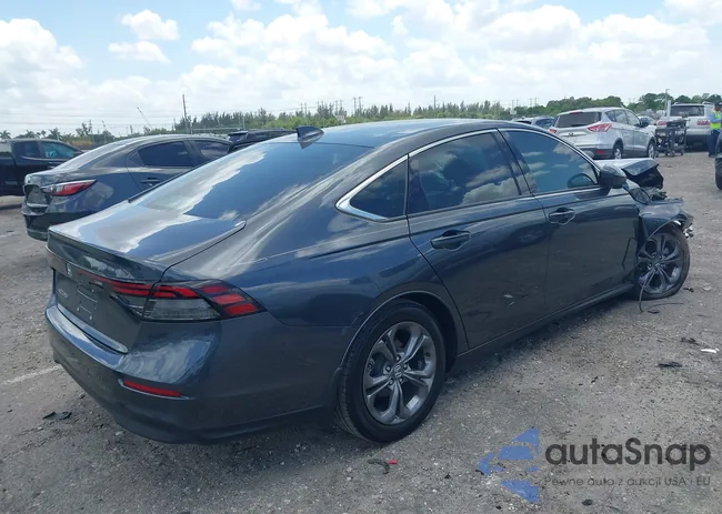 1HGCY1F35RA053945: 42158410