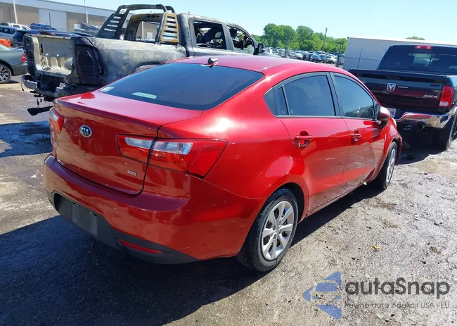 KNADM4A3XF6461019: 42158473