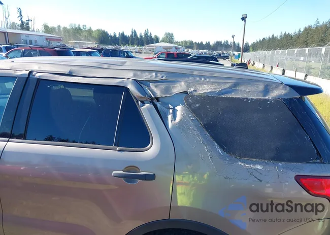 1FM5K8AR3FGC27562: 42159851