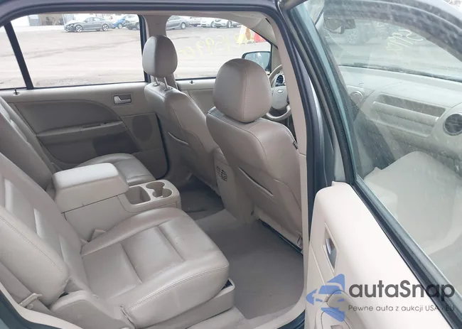 1FMDK03176GA45075: 42159900