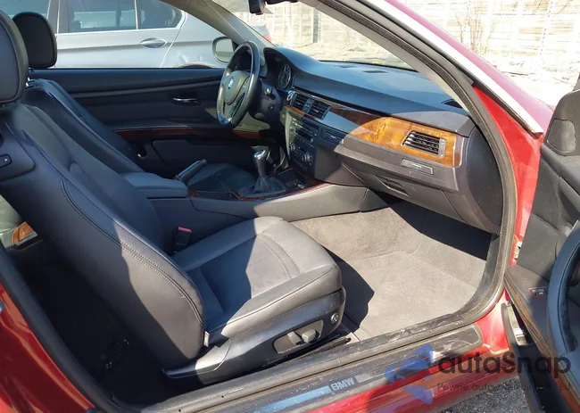 WBAKF3C57BE445659: 42160531