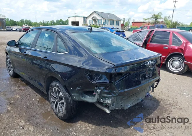 3VW5X7BU3SM019505: 42160856