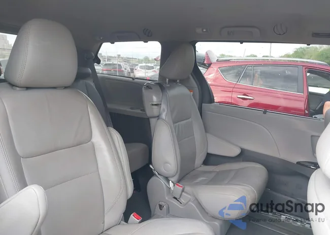 5TDYZ3DC2HS845245: 42161078