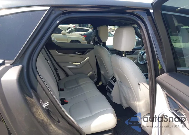 SADCJ2EXXNA689739: 42161093