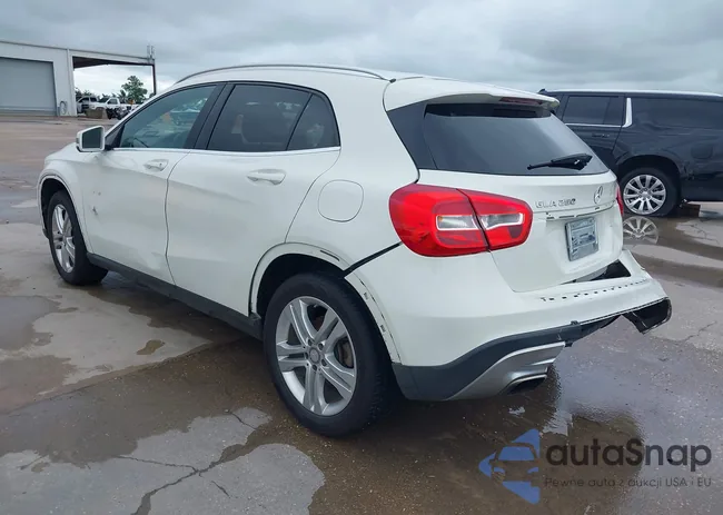 WDCTG4EBXHJ324468: 42160243