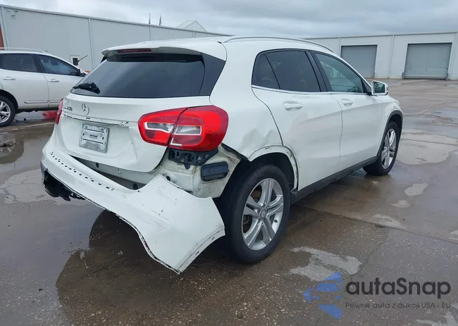 WDCTG4EBXHJ324468: 42160243