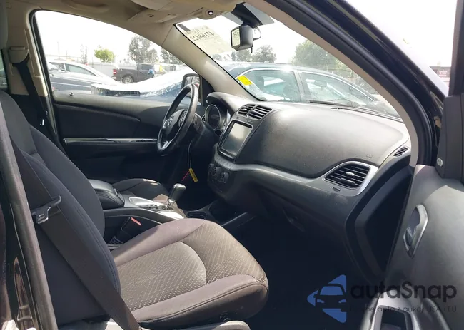 3C4PDCBG2CT321589: 42160422