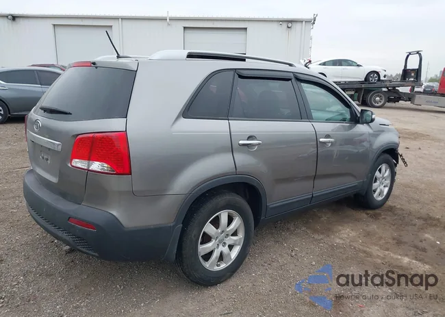 5XYKT3A62DG417818: 42161754