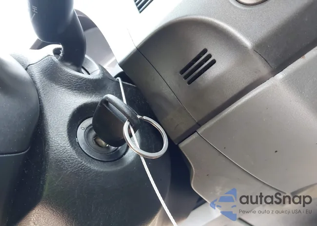 2HGFA16568H328242: 42161142