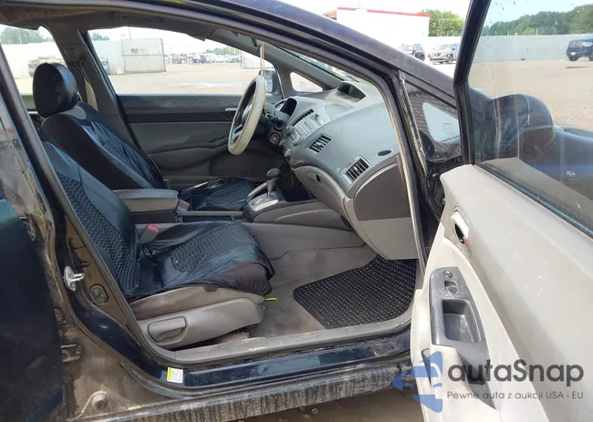 2HGFA16568H328242: 42161142