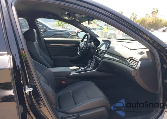 1HGCV1F39NA028386: 42161211