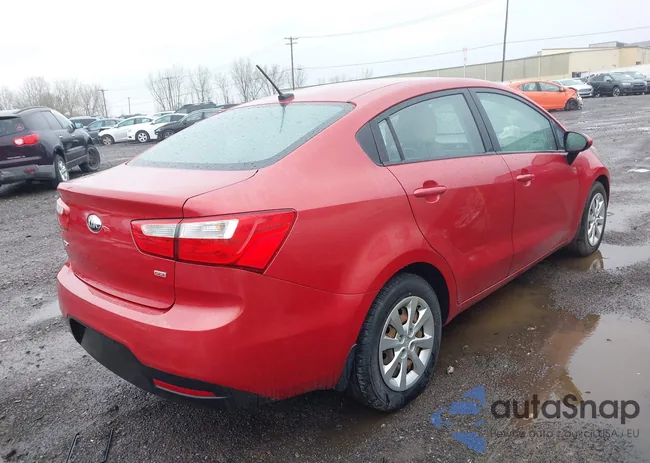 KNADM4A30F6449042: 42161243