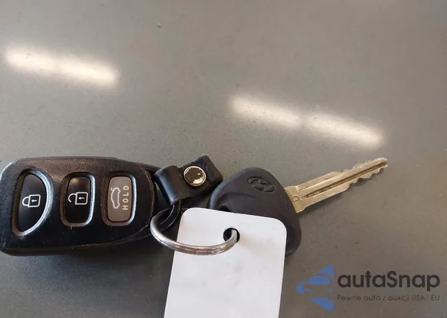 KMHDU46D99U783022: 42161257