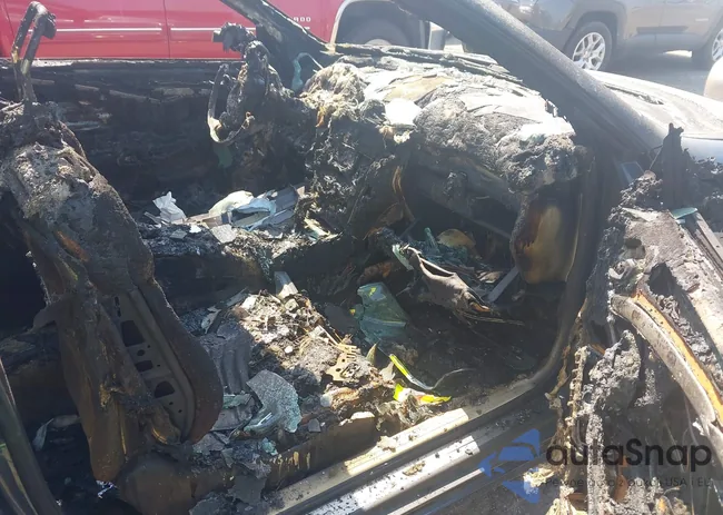 WDBTJ65J65F126977: 42161292