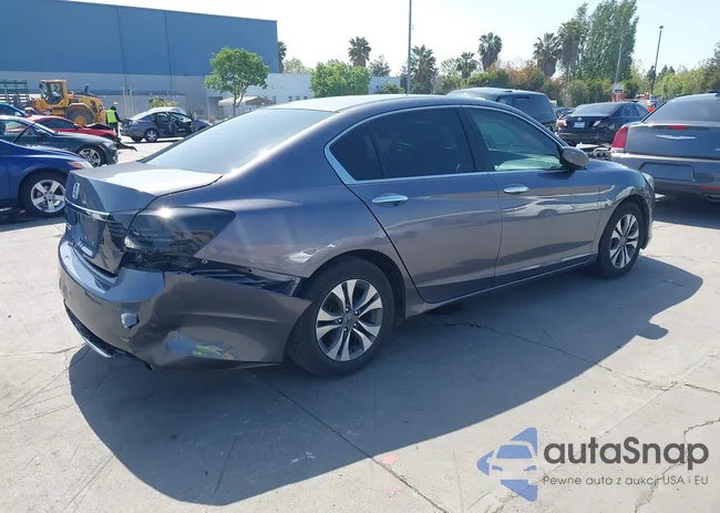 1HGCR2F37FA196359: 42161320