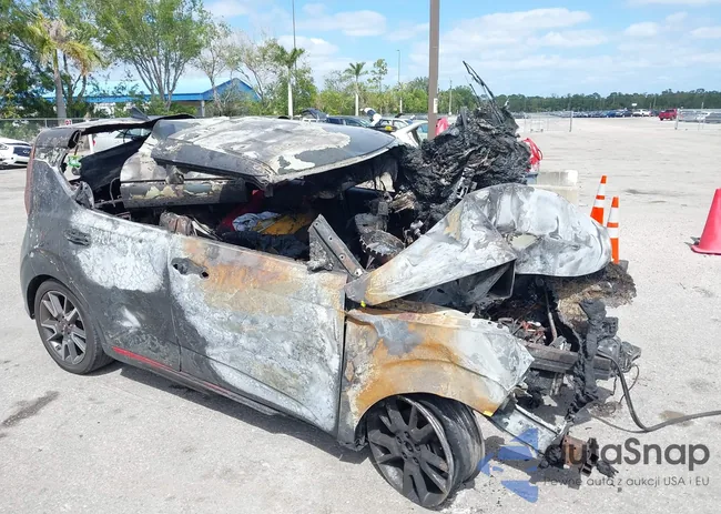 KNDJ63AU4L7000830: 42161361