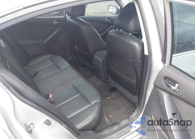 1N4CL2AP6AC109953: 42162817