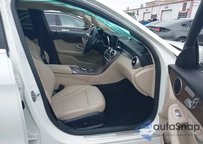 WDDWF4JB7JR411673: 42162242